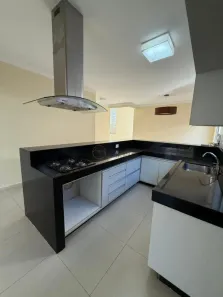 Casa de Condomínio com 3 Quartos para venda ou aluguel, 300m² no Residencial Parque Pontal, Piratininga