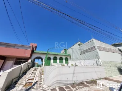 Casa com 3 Quartos à venda, 140m² no Tristeza, Porto Alegre