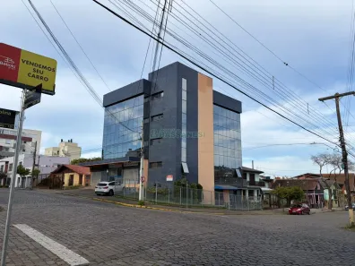 Prédio Comercial à venda, 1004m² no Pio X, Caxias do Sul