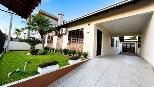 Casa com 3 Quartos à venda, 150m² no Girassol, Gravataí