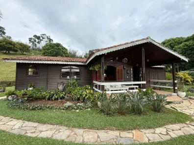 Fazenda/Sítio com 4 Quartos à venda, 430000m² no Zona Rural, Florestal