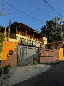 Casa com 4 Quartos à venda, 10m² no Badu, Niterói