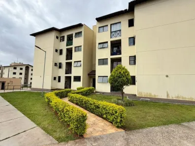 Apartamento com 3 Quartos para alugar, 66m² no Uvaranas, Ponta Grossa