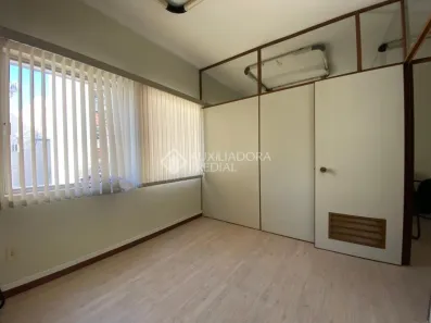 Sala Comercial à venda, 36m² no Petrópolis, Porto Alegre