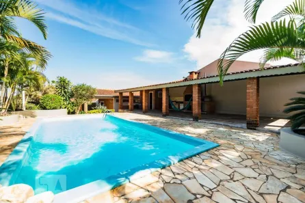 Casa com 5 Quartos à venda, 320m² no Vila Nogueira, Campinas