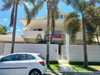 Casa com 5 Quartos à venda, 690m² no Jacarepaguá, Rio de Janeiro