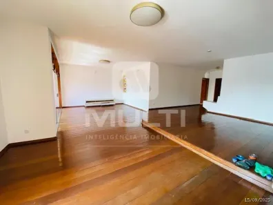 Casa com 4 Quartos para alugar, 305m² no Tabajaras, Uberlândia