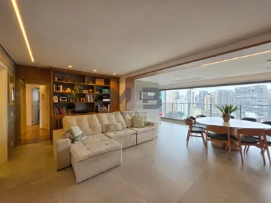 Apartamento com 3 Quartos à venda, 161m² no Vila Olímpia, São Paulo