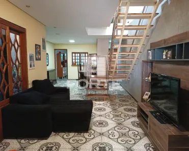 Sobrado com 3 Quartos à venda, 180m² no Tanquinho, Ferraz de Vasconcelos