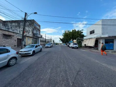 Lote/Terreno à venda, 615m² no Lagoa Nova, Natal