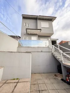 Sobrado com 3 Quartos à venda, 100m² no São José, Canoas
