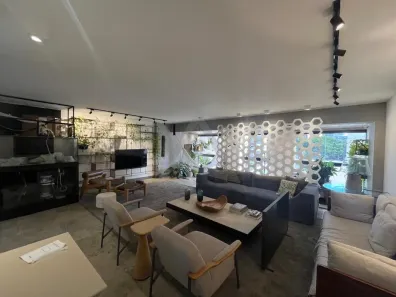 Apartamento com 4 Quartos à venda, 257m² no Cambuí, Campinas
