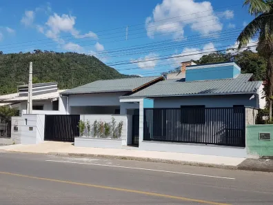 Casa com 3 Quartos à venda, 153m² no Jaraguá 99, Jaraguá do Sul