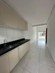 Casa de Condomínio com 2 Quartos para alugar, 56m² no Flores, Manaus