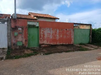Casa com 2 Quartos à venda, 250m² no Setor Leste, Padre Bernardo