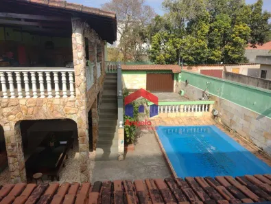 Casa com 7 Quartos à venda, 220m² no Rio Branco, Belo Horizonte