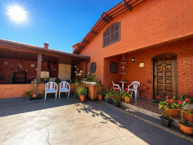 Casa com 2 Quartos à venda, 102m² no Agriões, Teresópolis