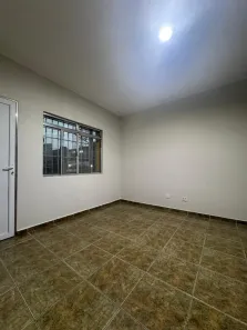 Casa com 3 Quartos para alugar, 105m² no km 18, Osasco