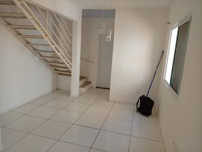 Casa de Condomínio com 2 Quartos à venda, 60m² no Verdecap, Teresina