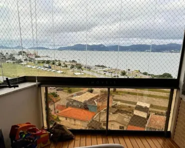Apartamento com 3 Quartos à venda, 100m² no Estreito, Florianópolis