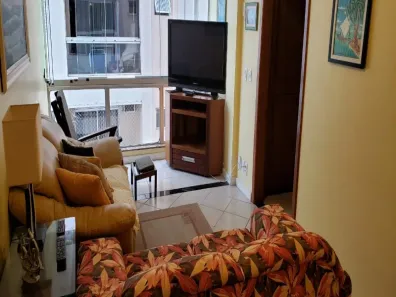 Apartamento com 2 Quartos para alugar, 75m² no Centro, Balneário Camboriú