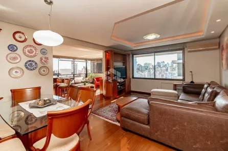 Apartamento com 3 Quartos à venda, 132m² no Petrópolis, Porto Alegre