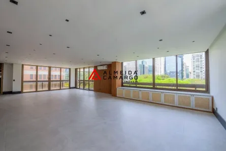 Apartamento com 4 Quartos para alugar, 280m² no Itaim Bibi, São Paulo