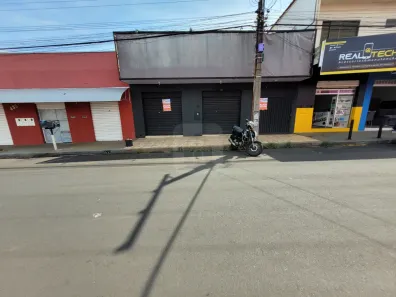 Ponto Comercial à venda, 420m² no Residencial Viviane, Uberlândia