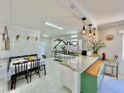Casa de Condomínio com 4 Quartos à venda, 360m² no Jardim do Golf I, Jandira