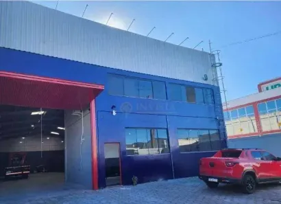 Galpão/Depósito/Armazém à venda, 684m² no Bela Vista, Palhoça