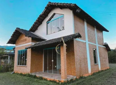 Casa de Condomínio com 3 Quartos à venda, 100m² no Tinguá, Nova Iguaçu