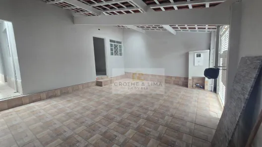 Casa com 2 Quartos à venda, 121m² no Parque São Luís, Taubaté