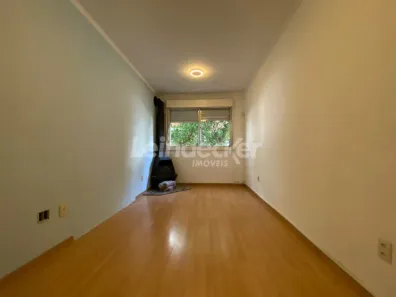 Apartamento com 2 Quartos para alugar, 65m² no Mont Serrat, Porto Alegre