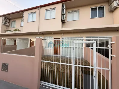 Apartamento com 3 Quartos para alugar, 86m² no Praia do Sonho, Palhoça