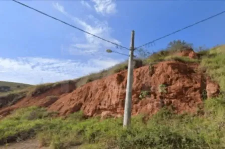 Lote/Terreno à venda, 1944m² no Centro, Ubá