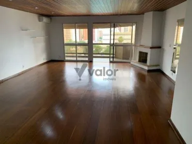 Apartamento com 3 Quartos para alugar, 210m² no Cambuí, Campinas
