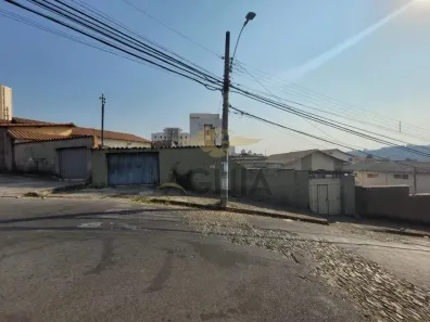 Casa com 3 Quartos à venda, 405m² no Caiçaras, Belo Horizonte