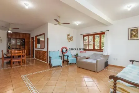 Fazenda/Sítio com 9 Quartos à venda, 1200m² no Perímetro Urbano, Sarapuí