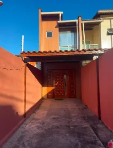 Casa com 2 Quartos para alugar, 70m² no Coaçu, Fortaleza