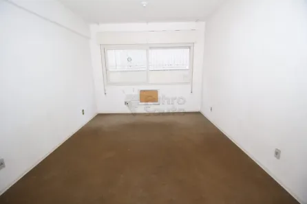 Apartamento com 2 Quartos para alugar, 101m² no Centro, Pelotas