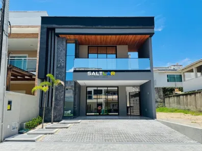 Casa com 4 Quartos à venda, 253m² no Maraponga, Fortaleza