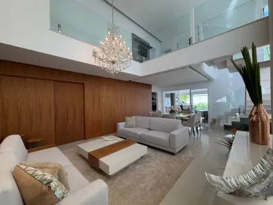 Casa de Condomínio com 3 Quartos à venda, 290m² no Gávea, Uberlândia
