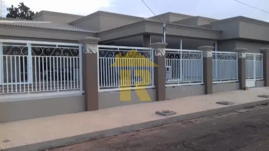 Casa de Condomínio com 3 Quartos à venda, 360m² no , Fronteira