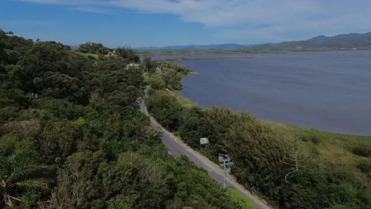 Lote/Terreno à venda, 3863m² no Praia da Ferrugem, Garopaba