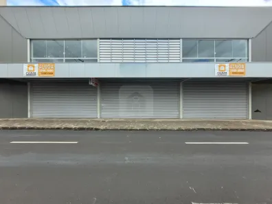 Ponto Comercial para alugar, 1400m² no Centro, Uberlândia