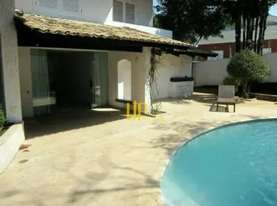 Casa com 3 Quartos para alugar, 411m² no Jardim Guedala, São Paulo