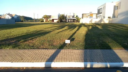 Lote/Terreno à venda, 518m² no , Capão da Canoa