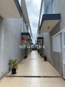 Casa de Condomínio com 2 Quartos à venda, 80m² no Jardim Riveira, Mongaguá