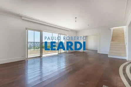 Cobertura com 4 Quartos à venda, 525m² no Vila Madalena, São Paulo
