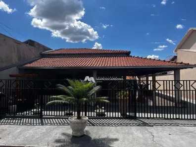 Fazenda/Sítio com 3 Quartos à venda, 300m² no , Fronteira